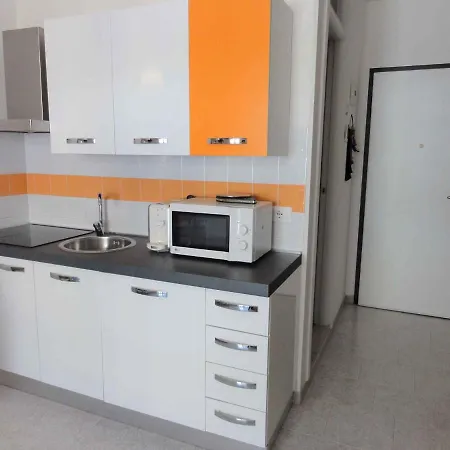 Appartamento Studio In 44126 *